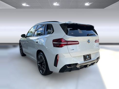 Used 2025 BMW X3 xDrive30i w/ Premium Package AWD/4WD image 3
