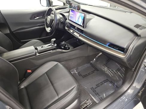 Used 2024 Toyota Prius Limited AWD/4WD image 38