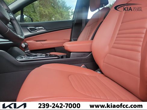 Certified 2024 Kia Sportage SX FWD image 25