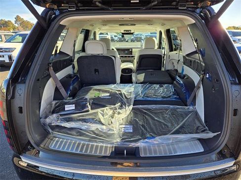 New 2026 Hyundai Palisade Calligraphy image 17