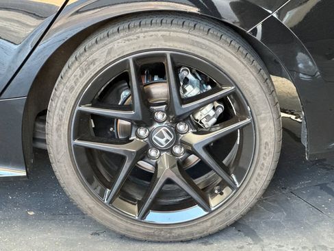 Used 2025 Honda Civic Sport image 23