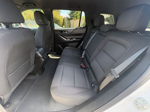 Used 2025 Chevrolet Equinox LT FWD image 27