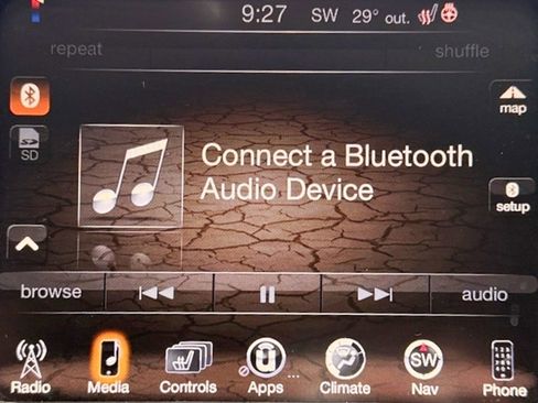 Used 2018 Jeep Cherokee Latitude AWD/4WD image 21