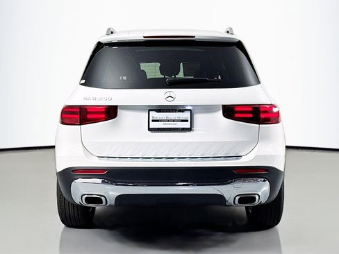 New 2026 Mercedes-Benz GLB 250 image 3