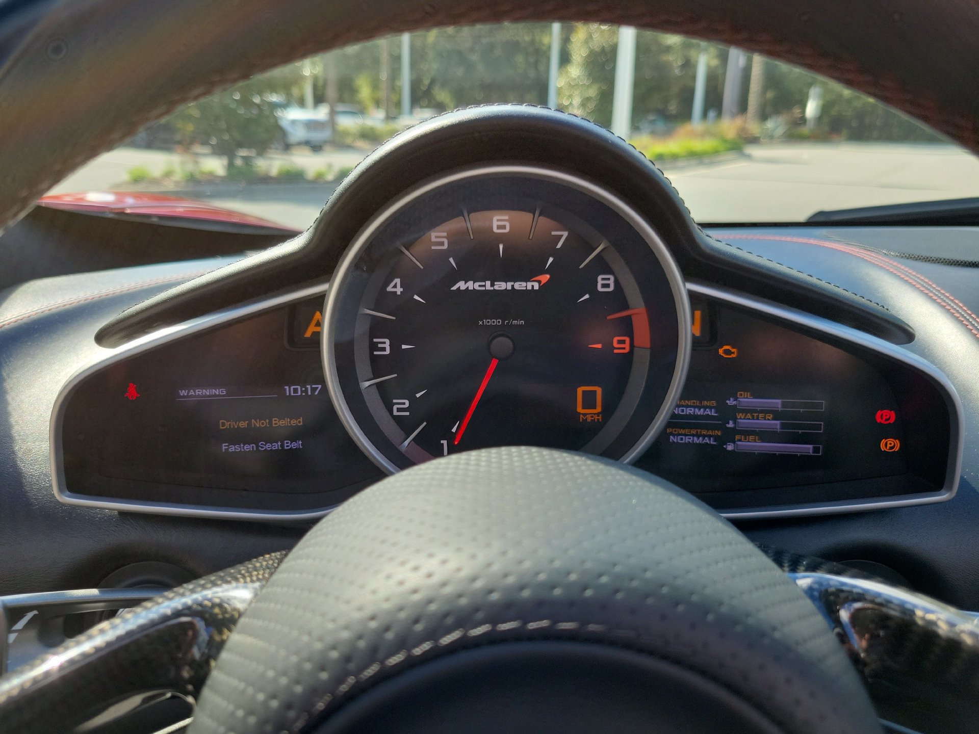 Used 2015 McLaren 650S Spider RWD image 28