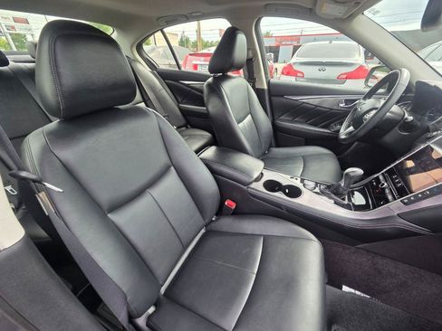 Used 2016 INFINITI Q50 3.0t Premium w/ 3.0T Premium Plus Package AWD/4WD image 20