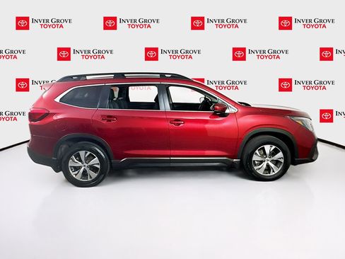 Used 2024 Subaru Ascent Premium w/ Convenience Package AWD/4WD image 4