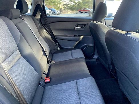 Used 2024 Nissan Rogue SV image 21