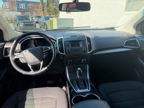 Used 2015 Ford Edge SEL AWD/4WD image 13