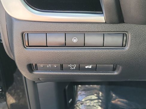 Certified 2024 Nissan Rogue SL w/ SL Premium Package FWD image 31