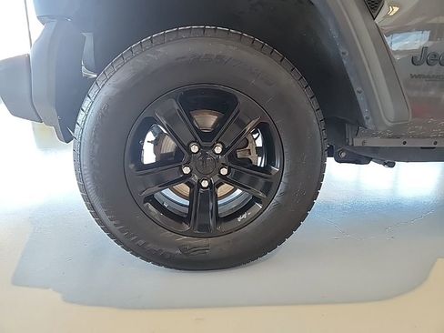 Used 2021 Jeep Wrangler Unlimited Sport image 10