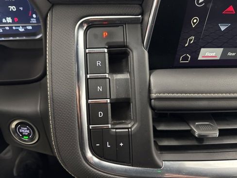 Used 2024 GMC Yukon SLT image 17