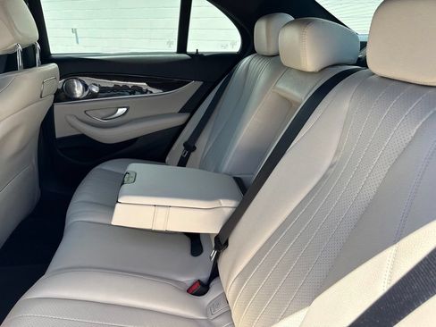 Used 2019 Mercedes-Benz E 300 image 15