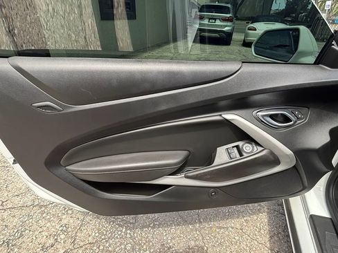 Used 2019 Chevrolet Camaro LT RWD image 11