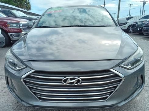 Used 2017 Hyundai Elantra SE w/ SE A/T Tech Package 03 FWD image 3