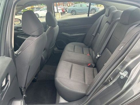 Certified 2024 Nissan Altima 2.5 SV FWD image 20