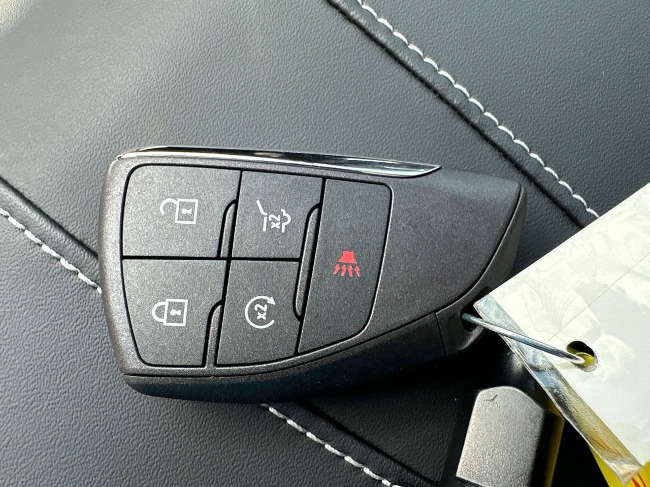 New 2027 Chevrolet Traverse RS FWD image 29