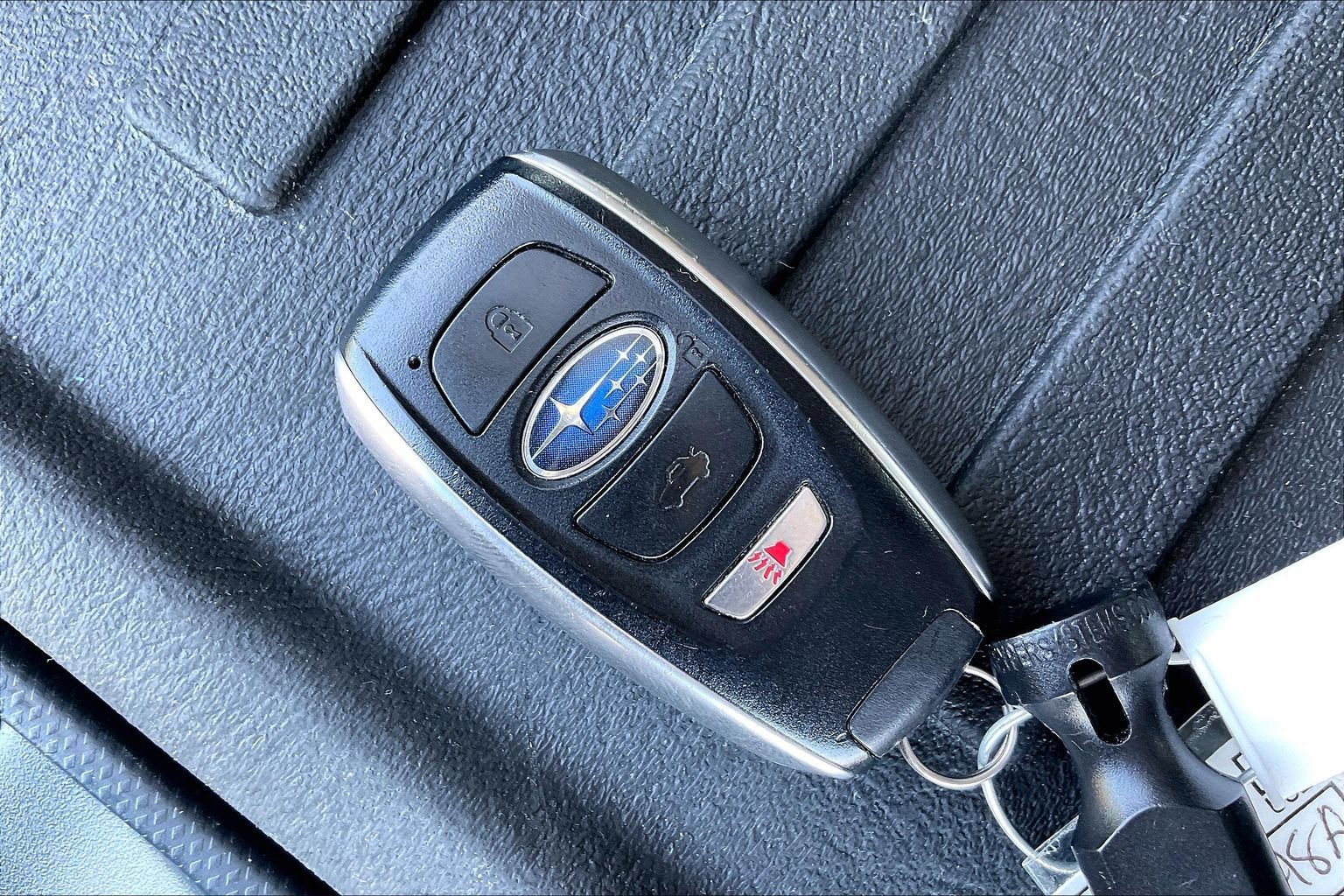 Used 2024 Subaru Outback Onyx Edition AWD/4WD image 9