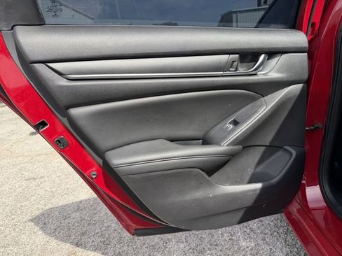 Used 2021 Honda Accord Sport Special Edition image 13