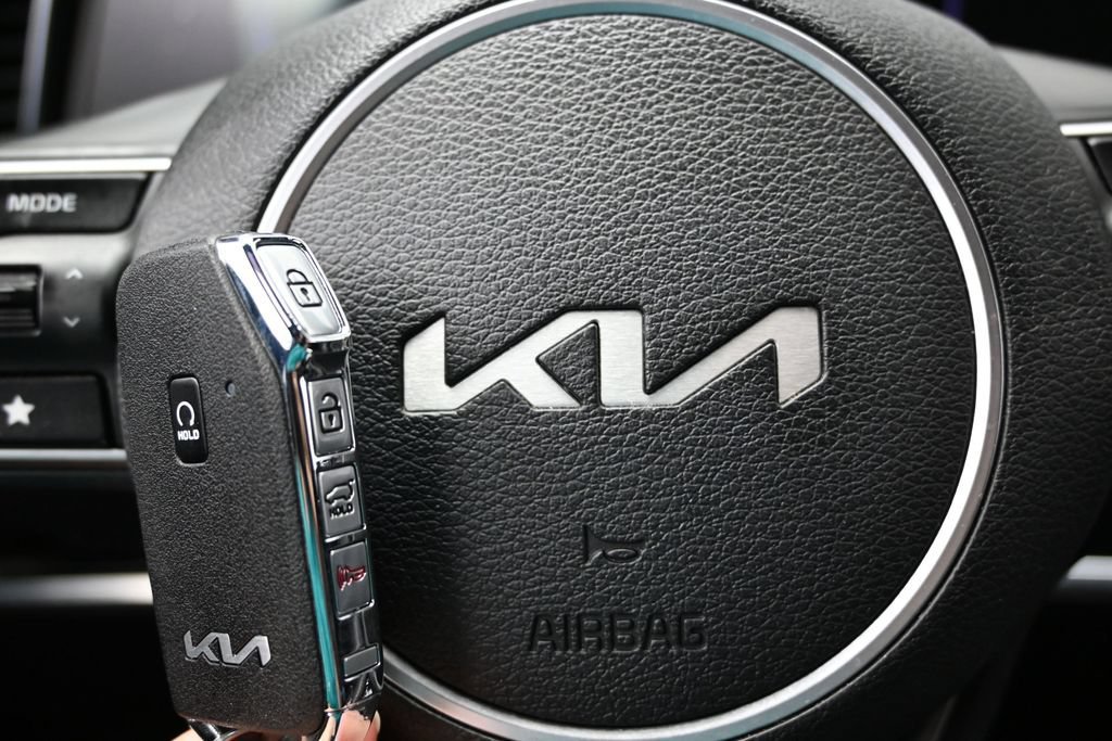 Used 2023 Kia Sportage X-Line w/ X-Line Premium Package AWD/4WD image 48