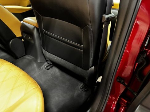 Used 2021 Nissan Sentra SV w/ SV Premium Package image 30