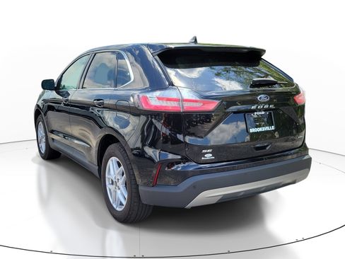 Used 2024 Ford Edge SEL AWD/4WD image 4