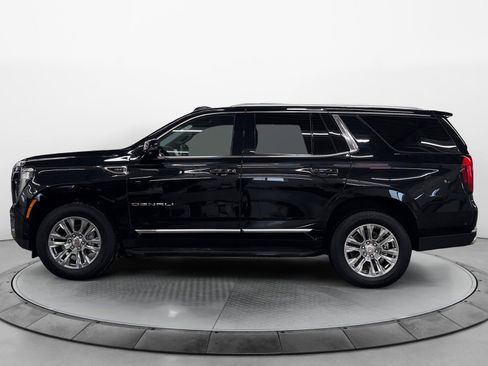 Used 2025 GMC Yukon Denali image 3