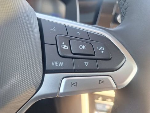 New 2026 Volkswagen Jetta SE FWD image 13