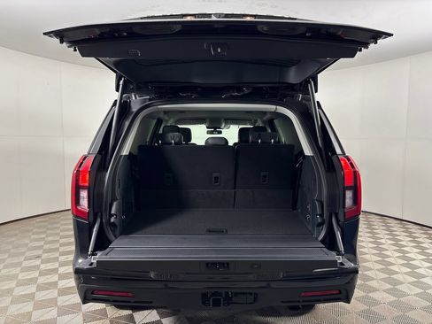 New 2026 Ford Expedition Active RWD image 28