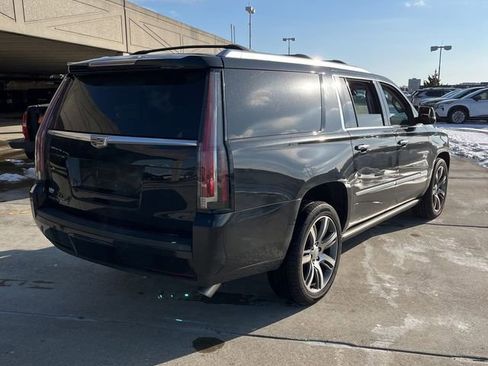 Used 2015 Cadillac Escalade ESV Premium image 5