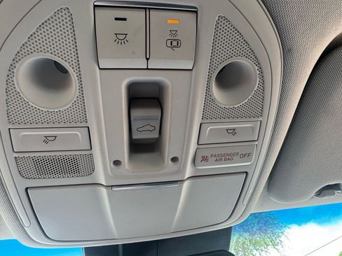 Used 2020 Genesis G70 3.3T w/ Elite Package image 19