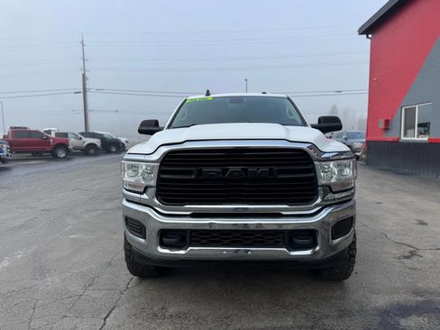 Used 2019 RAM 2500 Big Horn image 3