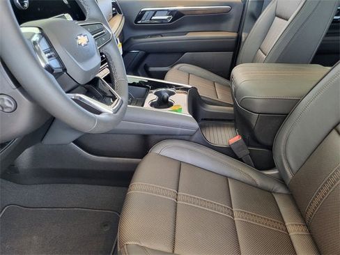 New 2026 Chevrolet Tahoe High Country image 13