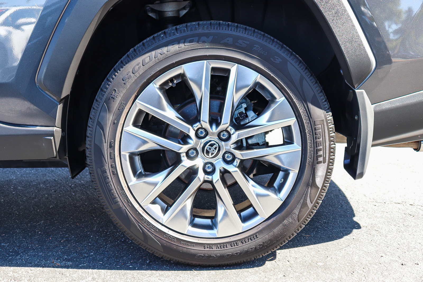 Certified 2020 Toyota RAV4 Limited FWD image 11