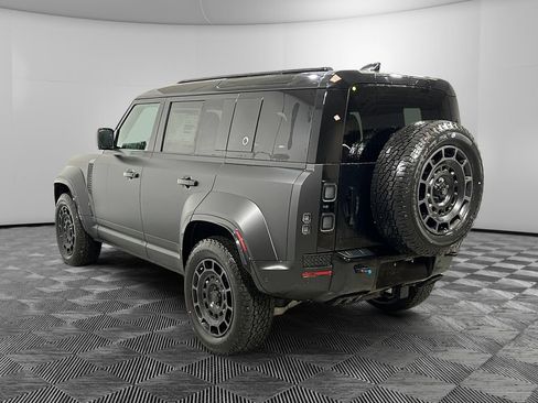 New 2026 Land Rover Defender 110 OCTA AWD/4WD image 3
