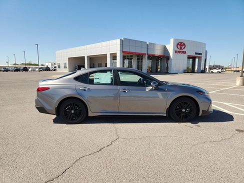 New 2026 Toyota Camry SE w/ Convenience Package image 7