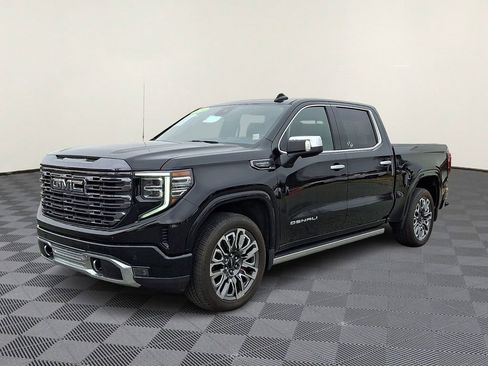 Used 2024 GMC Sierra 1500 Denali Ultimate image 3