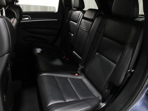 Used 2020 Jeep Grand Cherokee Limited image 20