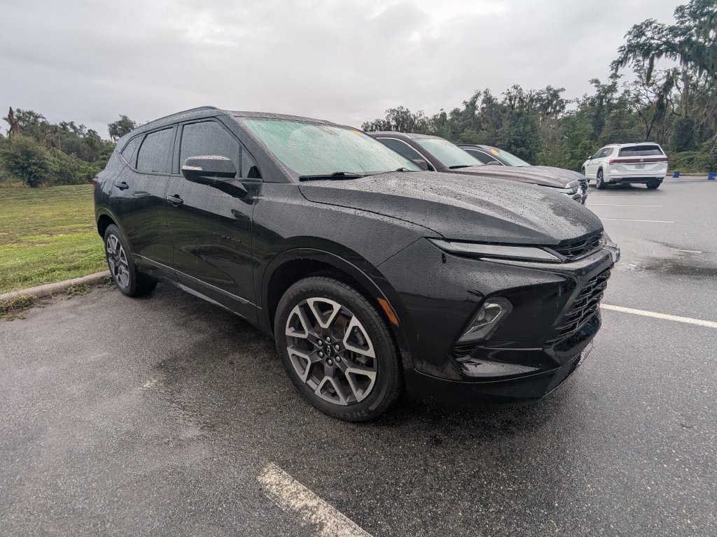 Used 2023 Chevrolet Blazer RS w/ LPO, Cargo Package FWD image 1