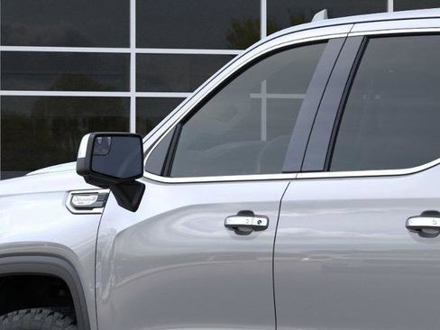 New 2026 GMC Sierra 1500 SLT image 29