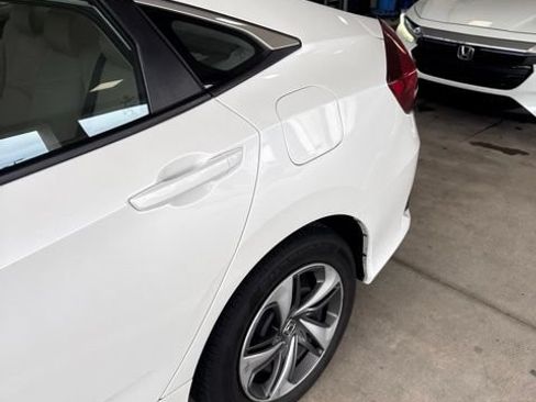 Used 2020 Honda Civic LX image 4