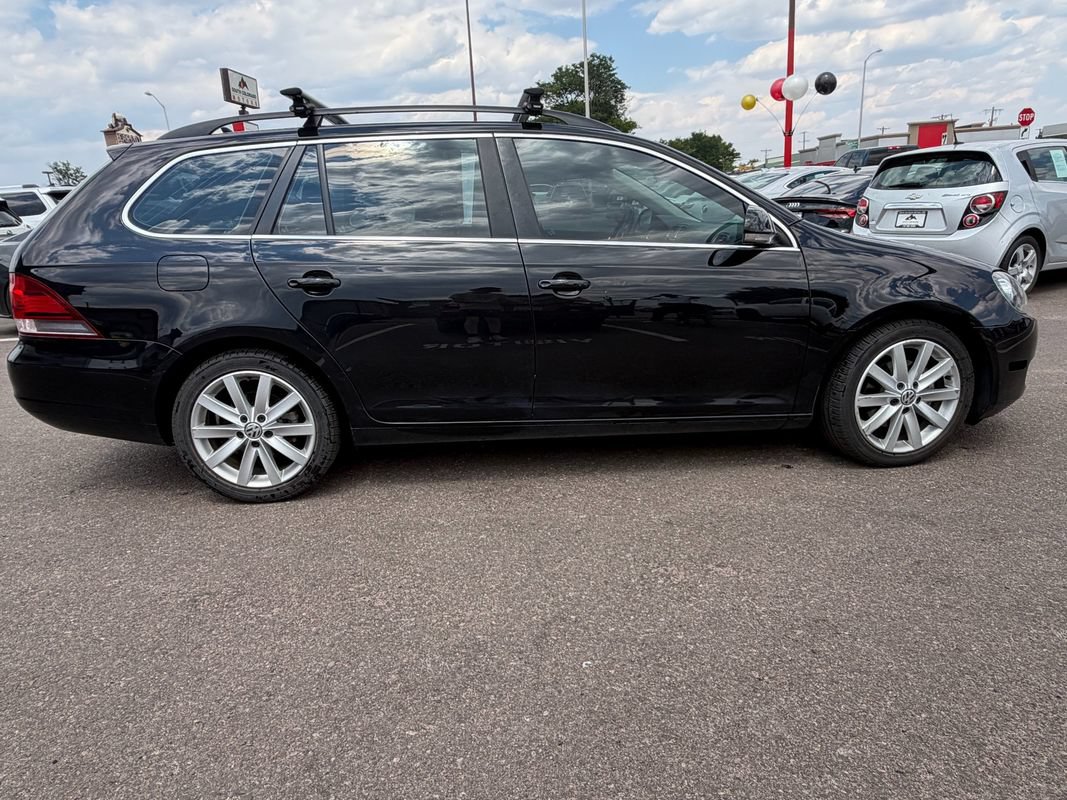 Used 2013 Volkswagen Jetta SE FWD image 6