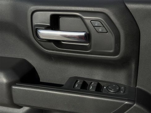 Certified 2024 Chevrolet Silverado 1500 Custom image 23