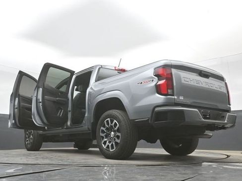Used 2024 Chevrolet Colorado LT w/ LT Convenience Package III AWD/4WD image 52