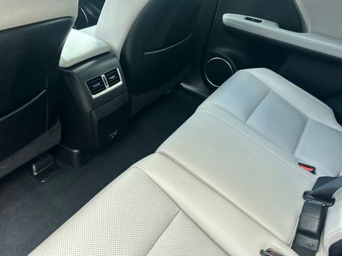 Used 2022 Lexus RX 350 FWD w/ Premium Package image 26