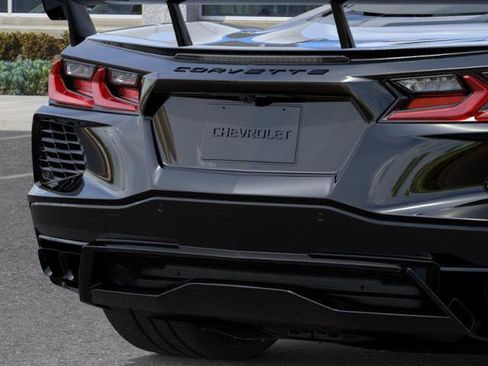 New 2027 Chevrolet Corvette Stingray Coupe w/ 1LT RWD image 14