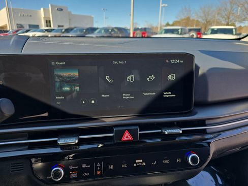 New 2026 Kia Sportage EX image 25