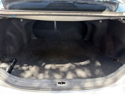 Used 2011 Toyota Camry LE w/ LE Extra-Value Pkg FWD image 20