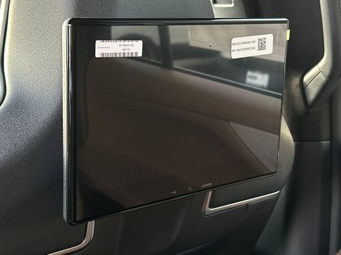 New 2025 Lincoln Navigator L Black Label image 14