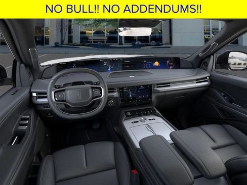 New 2025 Lincoln Navigator Reserve w/ Jet Appearance Package image 10